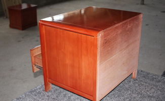 包物流廠家直銷 高檔精品橡木床頭柜08價(jià)格、廠家圖片與箱包銷售全解析