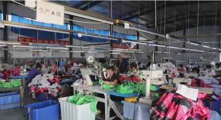 凝聚鄉(xiāng)賢力量 拓寬振興之路——洛寧日用百貨銷售網(wǎng)絡(luò)助力鄉(xiāng)村發(fā)展